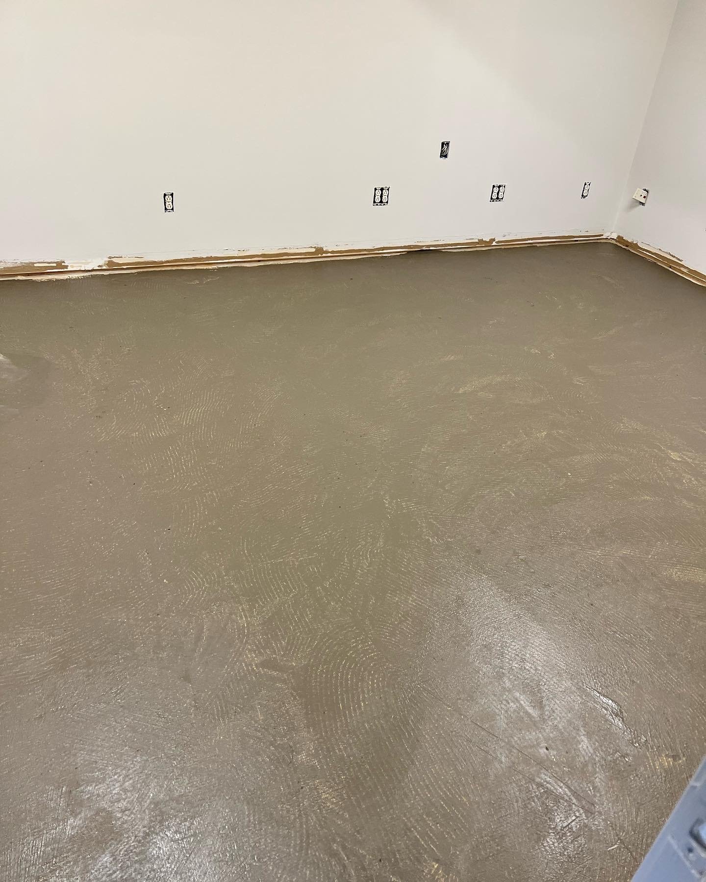 8831C0A0-F4A9-4619-B31C-037C502E6EB7 8831C0A0-F4A9-4619-B31C-037C502E6EB7